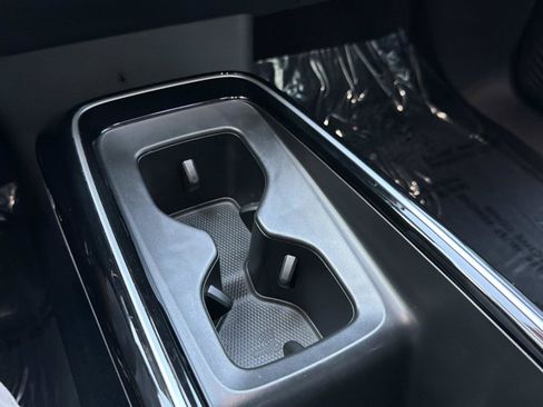 Used 2023 Volkswagen ID.4 Pro RWD image 18