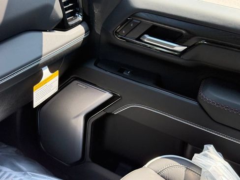 New 2026 GMC Sierra 2500 AT4X w/ AT4X AEV Edition AWD/4WD image 33