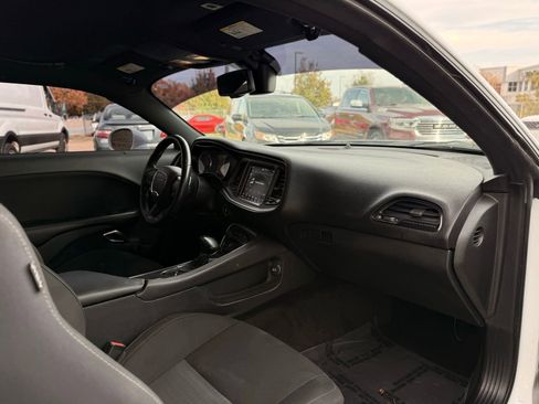 Used 2018 Dodge Challenger R/T Scat Pack image 23