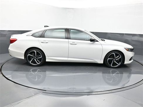 Used 2022 Honda Accord Sport Special Edition image 6