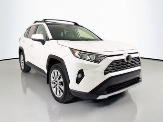 Used 2020 Toyota RAV4 Limited video 1