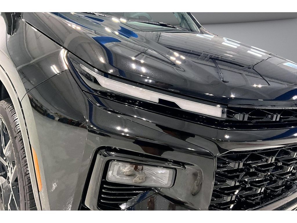 New 2026 Chevrolet Traverse RS w/ LPO, Floor Liner Package FWD image 55
