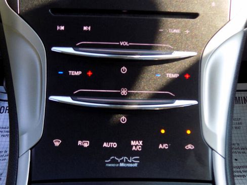 Used 2015 Lincoln MKZ AWD w/ Equipment Group 102A Reserve image 28