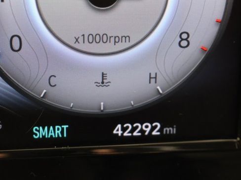 Used 2021 Hyundai Elantra SEL w/ Convenience Package image 13