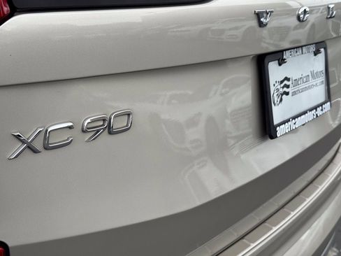Used 2016 Volvo XC90 T5 Momentum AWD/4WD image 15