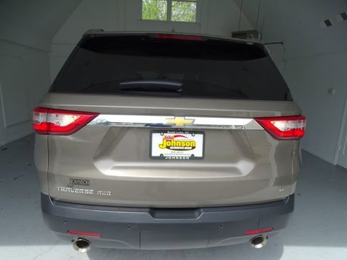 Used 2020 Chevrolet Traverse LT AWD/4WD image 21