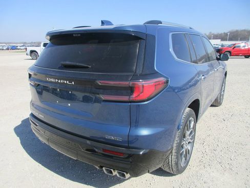 New 2026 GMC Acadia Denali Ultimate AWD/4WD image 5