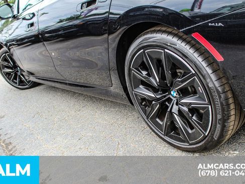 Used 2023 BMW 740i w/ Executive Package RWD image 12