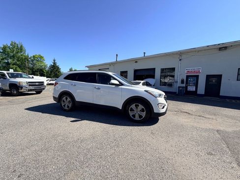 Used 2013 Hyundai Santa Fe GLS AWD/4WD image 21