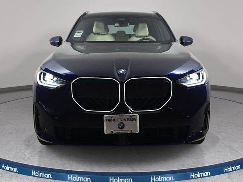 Used 2026 BMW X3 xDrive30i w/ Premium Package AWD/4WD image 3