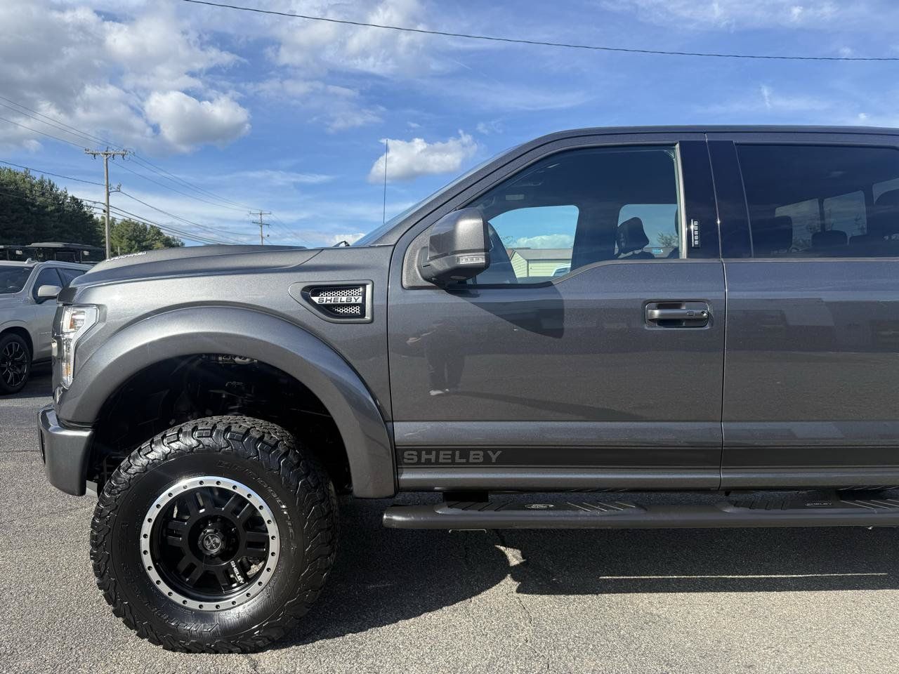 Used 2016 Ford F150 Lariat w/ Equipment Group 502A Luxury AWD/4WD image 10