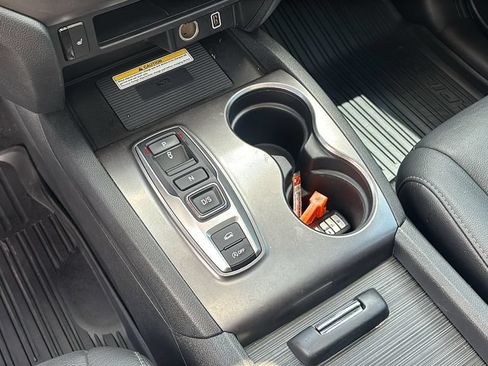 Used 2022 Honda Pilot Special Edition image 21