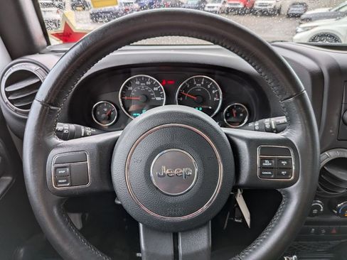Used 2018 Jeep Wrangler Sport image 18