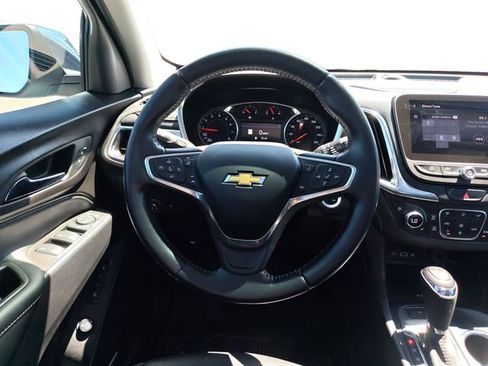 Used 2021 Chevrolet Equinox Premier AWD/4WD image 12