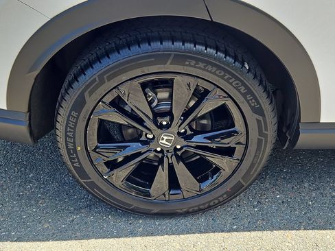 Certified 2025 Honda CR-V Sport Touring image 9