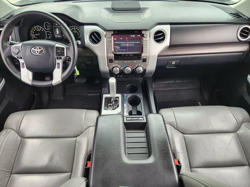 Used 2020 Toyota Tundra SR5 w/ SR5 Leather Package RWD image 27