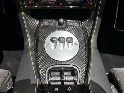 Used 2010 Lamborghini Gallardo LP 560-4 AWD/4WD image 20