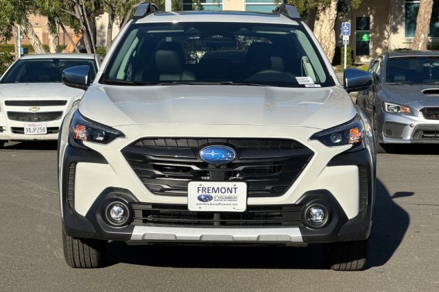 New 2025 Subaru Outback Touring AWD/4WD image 6