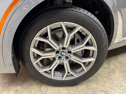 Used 2026 BMW X7 xDrive40i image 29