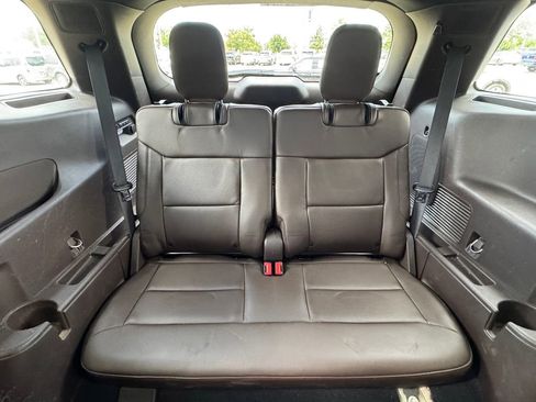 Used 2022 Ford Explorer King Ranch w/ Technology Package AWD/4WD image 31