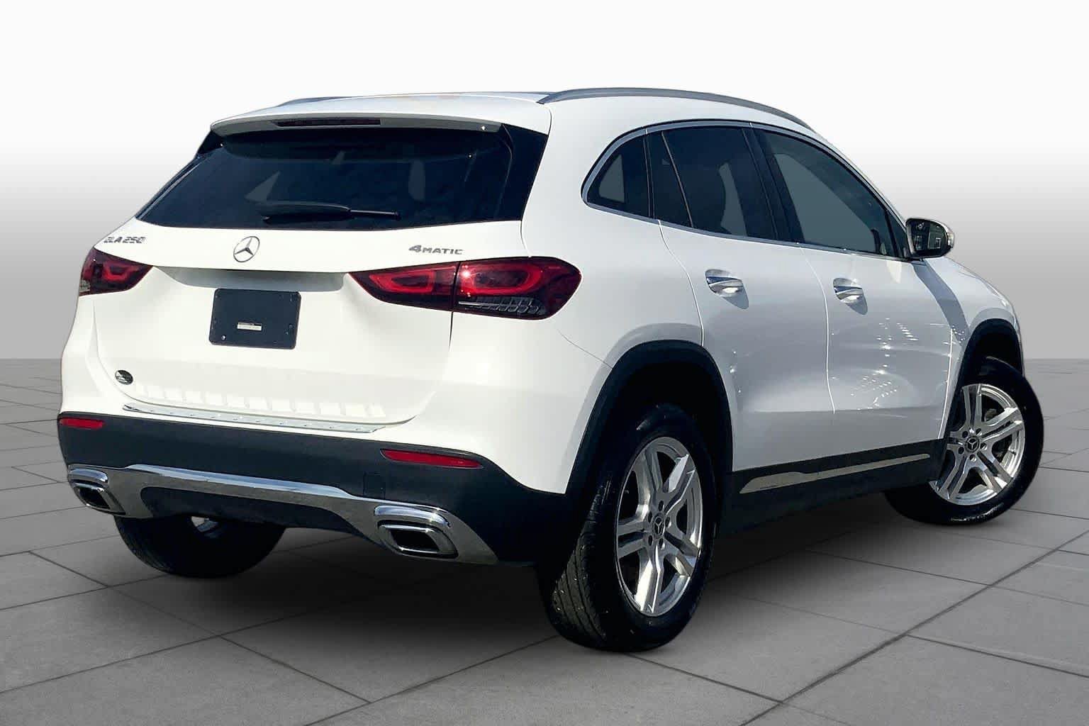 Used 2021 Mercedes-Benz GLA 250 4MATIC image 13