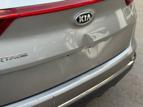 Used 2020 Kia Sportage EX w/ EX Technology Package FWD image 7