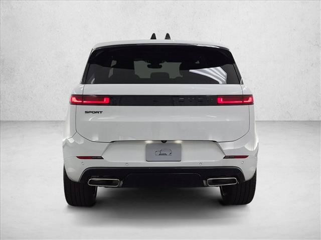 New 2026 Land Rover Range Rover Sport Dynamic SE AWD/4WD image 8