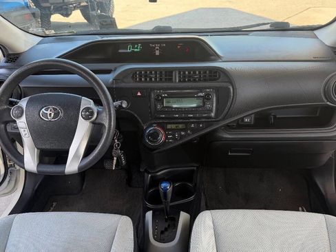 Used 2012 Toyota Prius C One FWD image 15