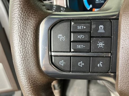 Used 2022 Ford F150 King Ranch w/ Equipment Group 601A High image 17