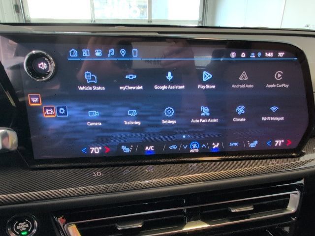 New 2027 Chevrolet Traverse Z71 w/ Enhanced Driving Package AWD/4WD image 27