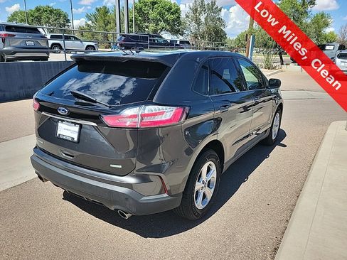 Used 2020 Ford Edge SE image 7