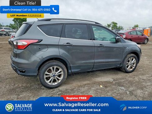 Used 2018 Ford Escape SE w/ Ford Safe & Smart Package AWD/4WD image 4