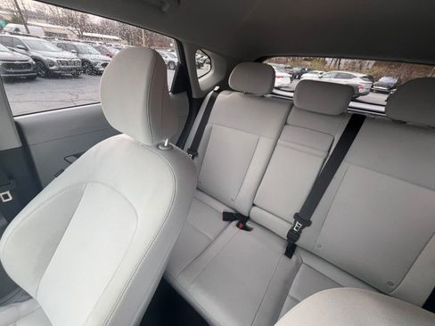 Used 2025 Hyundai Kona SEL image 33