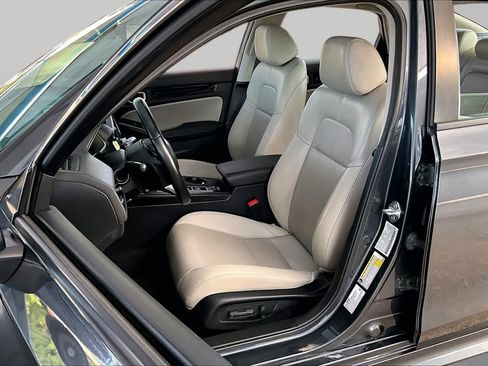 Used 2023 Honda Civic Touring image 8