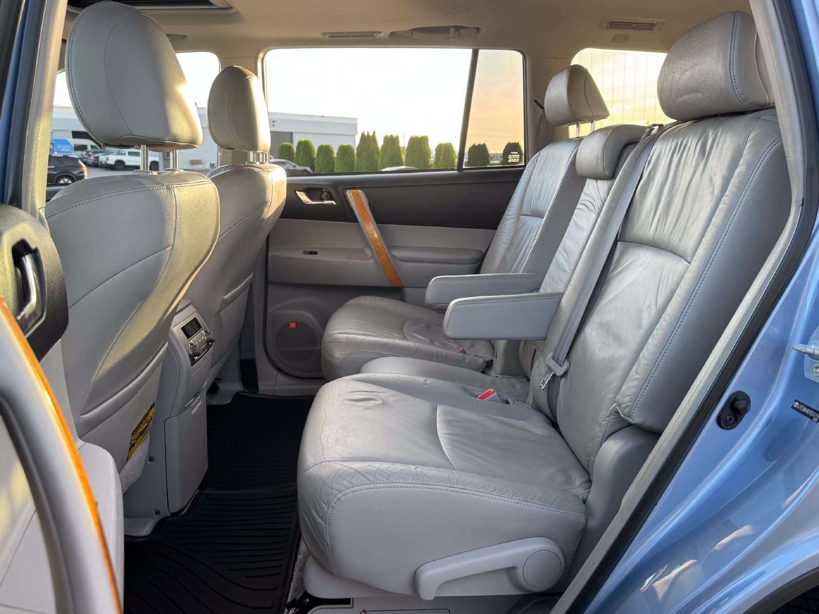 Used 2009 Toyota Highlander Limited AWD/4WD image 27