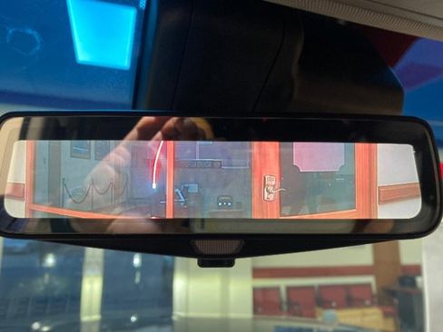 Used 2018 Cadillac Escalade ESV Luxury image 35