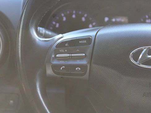 Used 2018 Hyundai Kona SEL image 35