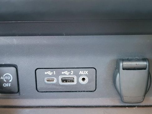 Certified 2024 Nissan Sentra SR w/ Trunk Package image 20