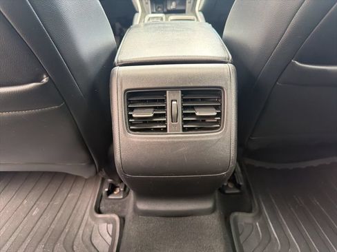 Used 2018 Honda Accord EX-L image 35