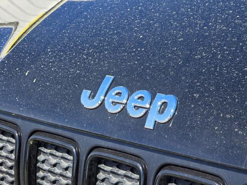Used 2020 Jeep Renegade Sport image 20