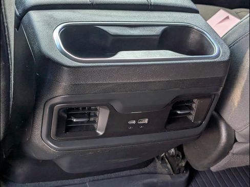 Used 2025 Chevrolet Silverado 1500 LT AWD/4WD image 19