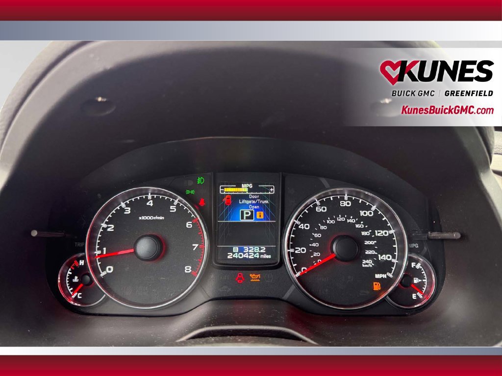 Used 2013 Subaru Legacy 2.5i Limited w/ Popular Pkg 2 AWD/4WD image 13