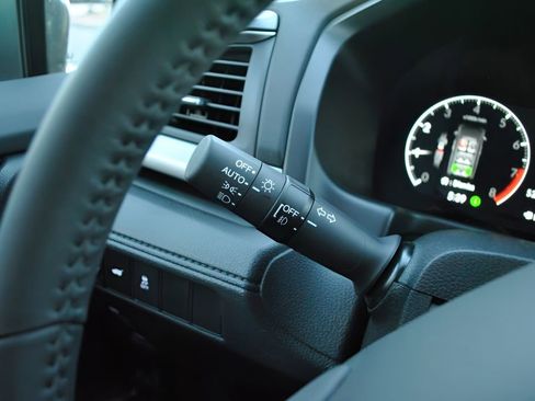 New 2026 Honda Odyssey EX-L image 8