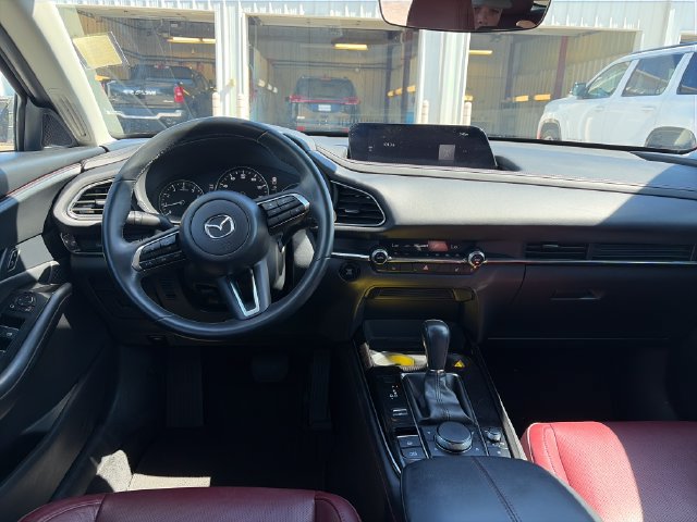Used 2025 MAZDA CX-30 AWD 2.5 S w/ Preferred Package image 13