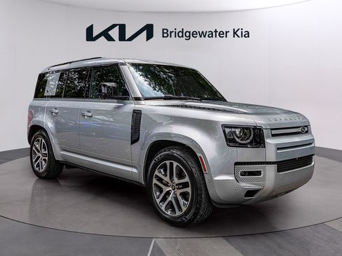 Used 2022 Land Rover Defender 110 XS Edition AWD/4WD image 1
