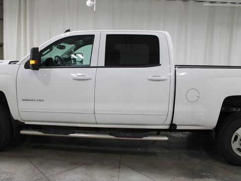 Used 2017 Chevrolet Silverado 2500 LT image 6