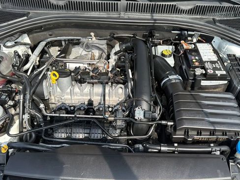 Used 2019 Volkswagen Jetta R-Line FWD image 24