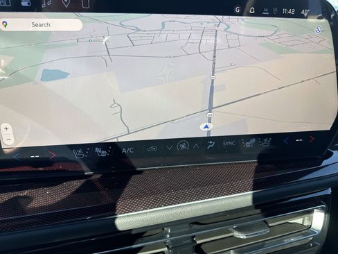 New 2026 Chevrolet Traverse RS image 12