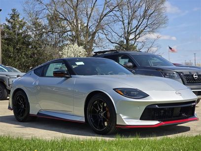 New 2025 Nissan Z NISMO w/ Floor Mat Package