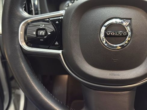 Used 2018 Volvo XC60 T6 Inscription w/ Convenience Package image 17